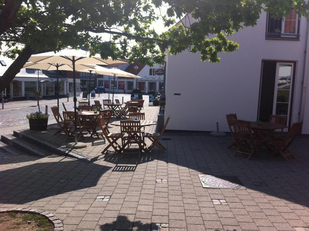 Hotel Radhuskroen Frederikssund Luaran gambar