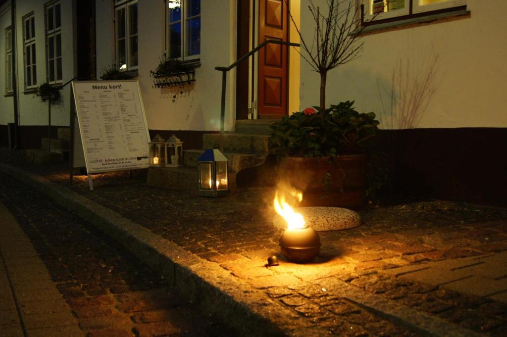 Hotel Radhuskroen Frederikssund Luaran gambar